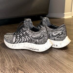 Women’s Nike Pegasus Turbo size 6.5